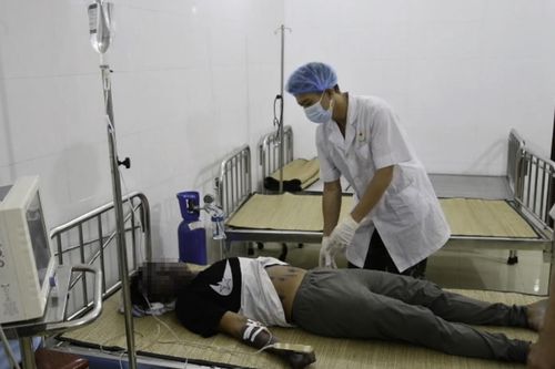 Cấp cứu ngư dân bị thủy đậu giai đoạn toàn phát