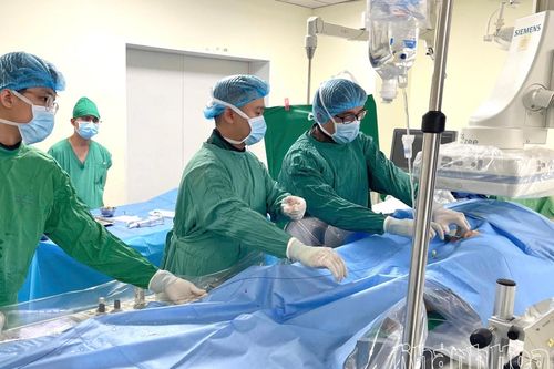 Điều trị thành công bệnh nhân mắc hội chứng May thurner hiếm gặp