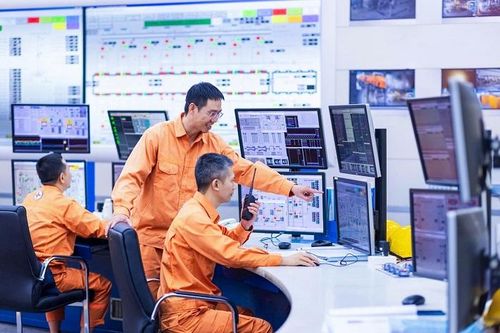 EVNGENCO1 sản xuất 18,7 tỷ kWh trong nửa đầu năm 2025