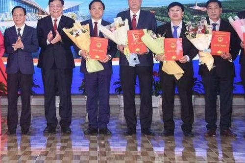 Cà Mau bổ nhiệm 11 giám đốc sở