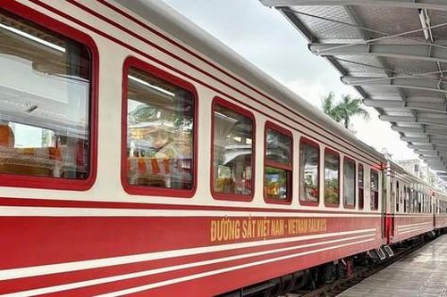 Điều chỉnh giá vé tháng tàu Hoa phượng đỏ, không hạn chế lượt đi