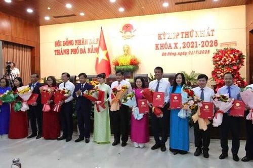 Đà Nẵng bổ nhiệm 14 Giám đốc sở, ngành sau hợp nhất