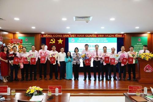 Công bố Quyết định thành lập chi nhánh NHCSXH TP. Hồ Chí Minh
