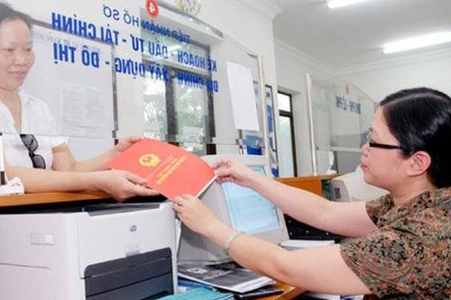 Nhiều người dân có nhu cầu cấp sổ đỏ lần đầu