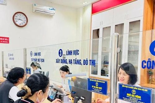 Ngày thứ hai khi vận hành chính quyền địa phương hai cấp: Thuận tiện, gần dân