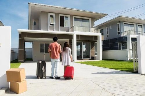 Nếu phải chuyển nhà gấp, bạn cần lưu ý gì để tránh ảnh hưởng đến tài lộc, sức khỏe và sự bình an của gia đình tại nơi ở mới