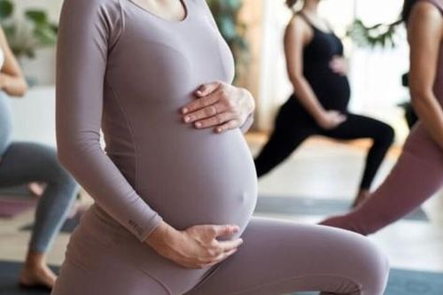 Các bài tập giúp bà bầu giữ sức khỏe và tinh thần thoải mái