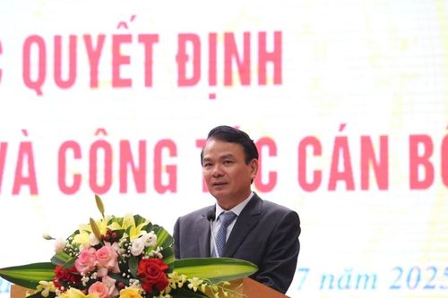 Vượt qua thử thách, xây dựng Phú Thọ mới vươn mình