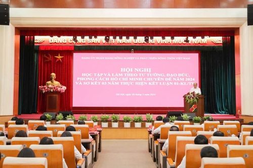 Giữ vững vai trò hạt nhân chính trị, dẫn dắt ngân hàng chủ lực vì 'tam nông'