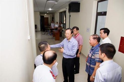 Bộ Giáo dục và Đào tạo kiểm tra công tác chấm thi tốt nghiệp THPT 2025 tại Bắc Ninh
