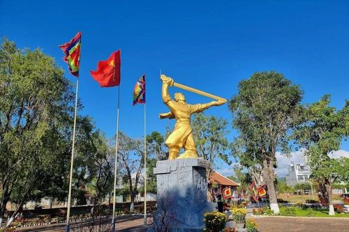 Di tích quốc gia đặc biệt Tây Sơn Thượng đạo