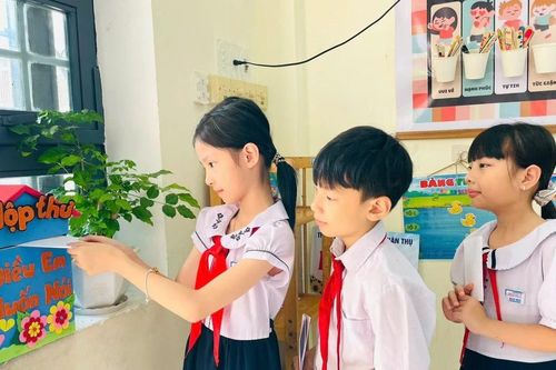 Vận hành chính quyền 2 cấp: Không để trẻ 'đứt gãy' việc học