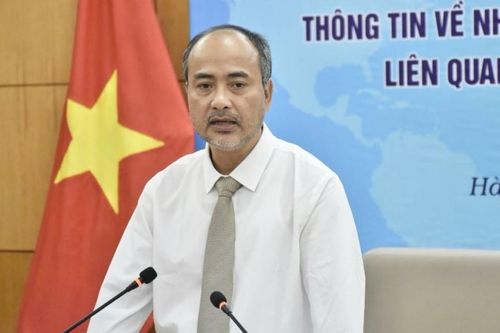 Nhiều chính sách mới hỗ trợ tích cực cộng đồng người Việt Nam ở nước ngoài