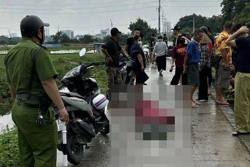 Người phụ nữ nghi bị sét đánh tử vong ở Hà Nội