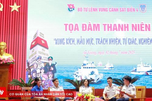 Đoàn viên BTL Vùng Cảnh sát biển 4 xung kích trong xây dựng chính quy, chấp hành kỷ luật