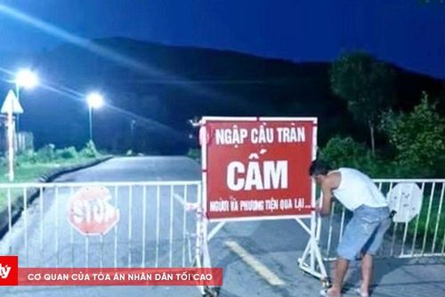 Một phụ nữ bị nước lũ cuốn trôi khi vượt cầu tràn Thạch Nham