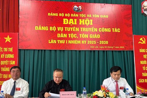 Đảng bộ 'đến sau nhưng đi trước' trong chuyển đổi tư tưởng thành hành động