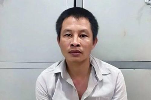 Phê chuẩn khởi tố 'nghịch tử' dùng dao đuổi chém cha, giết mẹ