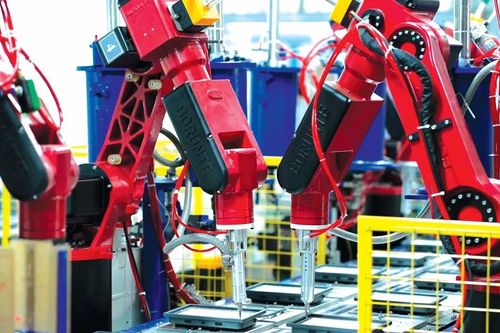 Gánh một nửa GDP, kinh tế tư nhân vẫn chỉ là 'kép phụ'