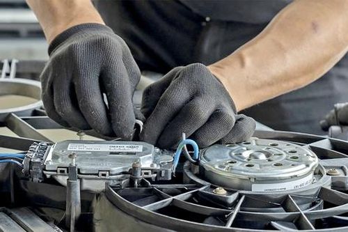 Khi nào cần thay quạt tản nhiệt động cơ?