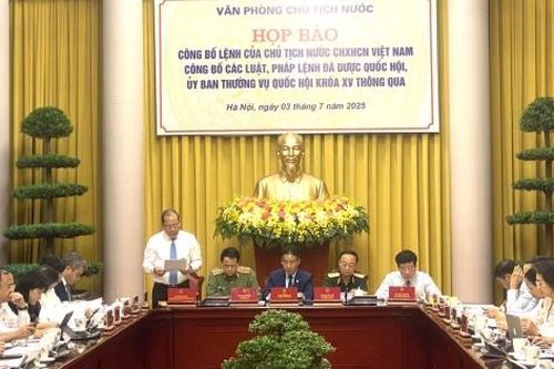 Công bố lệnh của Chủ tịch nước về các luật và pháp lệnh