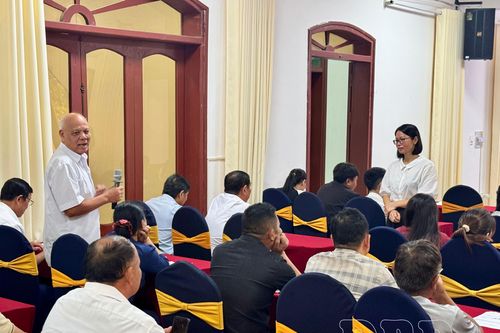 Nâng cao kỹ năng kinh doanh và tiếp cận thị trường cho hợp tác xã