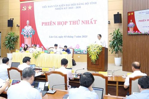 Thực hiện đoàn kết và luôn có tư duy phát triển