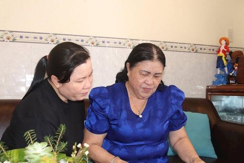 Những bước chân vì cộng đồng