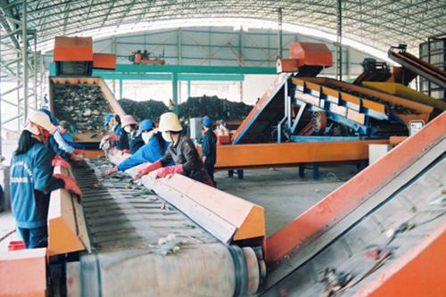 Lấy doanh nghiệp làm trung tâm trong phát triển ngành công nghiệp môi trường