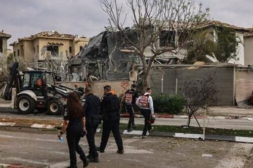 Sơ tán an toàn 78 công dân Việt Nam tại Israel và Iran