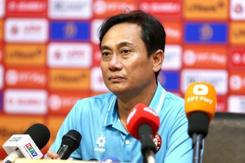 CLB TP. Hồ Chí Minh chia tay HLV Phùng Thanh Phương