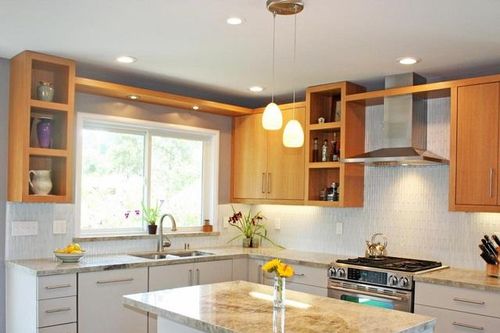 Đặt hướng bếp ngược hướng nhà sẽ ảnh hưởng ra sao đến sức khỏe, tài lộc và mối quan hệ trong gia đình?