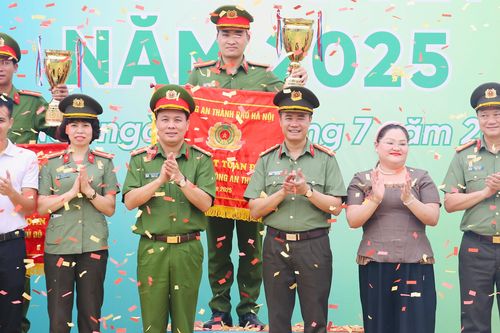 Vinh danh tập thể, cá nhân xuất sắc tại Hội thao Công an Thủ đô 2025