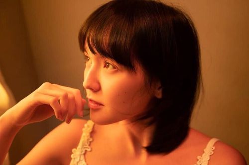 'Nàng thơ' Hải Tú trước khi bị đào lại ảnh nhạy cảm