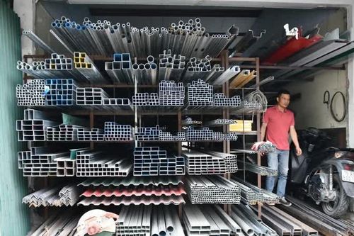 Áp lực với nhà thầu, người dân