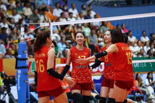 Đội tuyển bóng chuyền nữ Việt Nam vào bán kết VTV Ferroli Cup 2025
