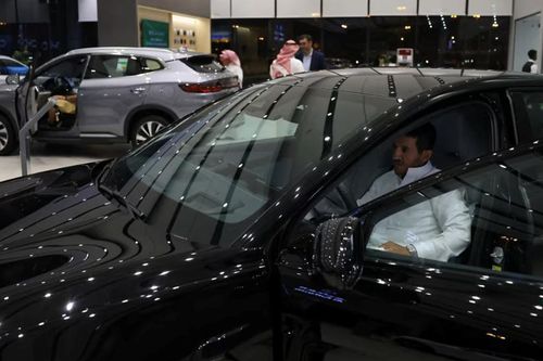 Saudi Arabia thúc đẩy tham vọng sản xuất xe điện