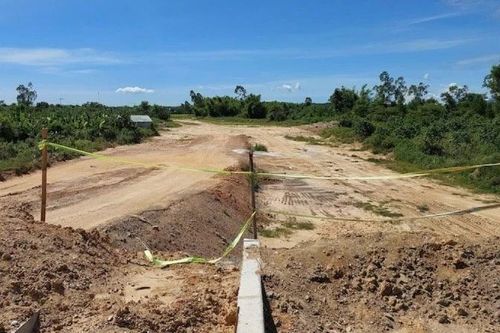 Cần sớm hoàn thiện, khớp nối đường dẫn lên cầu Quảng Đà