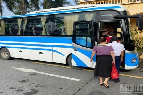 Hưng Yên: 22 cơ quan, đơn vị bố trí phương tiện đưa đón cán bộ, công chức Thái Bình sang làm việc