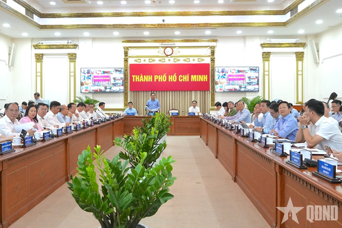 TP Hồ Chí Minh: GRDP 6 tháng đầu năm 2025 tăng trưởng khá