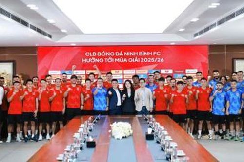 Ninh Bình ra mắt HLV và dàn sao ngoại