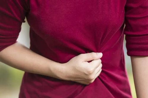 Những cơn đau bụng bất thường, tiết lộ bạn đang gặp phải vấn đề sức khỏe gì?