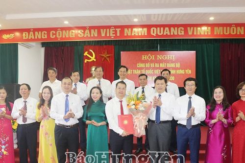 Công bố quyết định Thành lập Ủy ban MTTQ Việt Nam tỉnh Hưng Yên