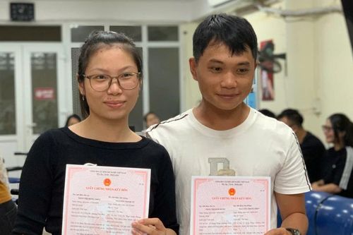 Ninh Bình mới: Nhiều cặp đôi chọn ngày 'hợp nhất' để kết duyên