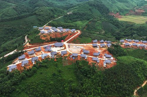 Phía sau sự hồi sinh, nỗi buồn vẫn còn âm ỉ ở Làng Nủ mới