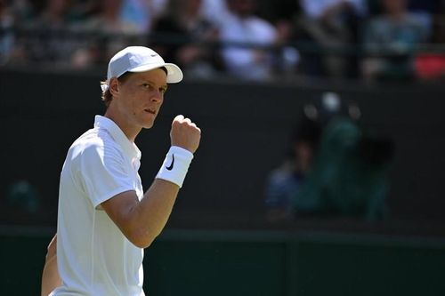 Jannik Sinner thị uy sức mạnh tại Wimbledon