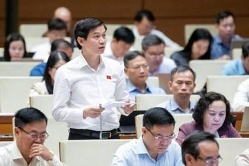 Tiến sĩ Lê Văn Cường được giao phụ trách điều hành Sở Y tế Thanh Hóa