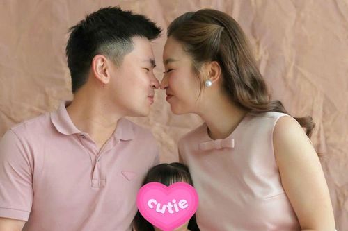 Đỗ Mỹ Linh mừng sinh nhật 2 tuổi con gái đầu lòng