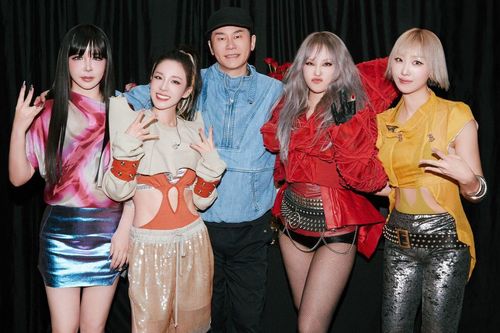CL bí mật họp riêng với Yang Hyun Suk: Tín hiệu tái hợp 2NE1 sắp bùng nổ?