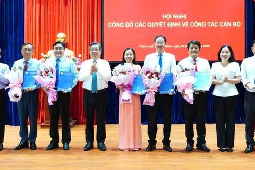 Mặt trận Tổ quốc Việt Nam TPHCM công bố quyết định thành lập 10 ban chuyên môn chủ chốt